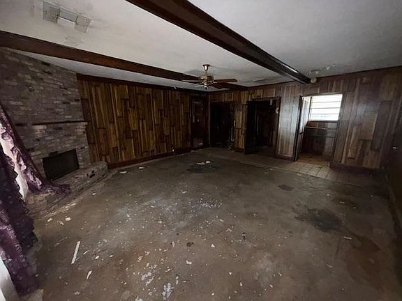 2nd image of 3221 Jennie Dr