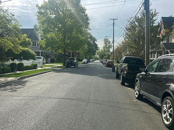 5th image of 35 Virginia Ave