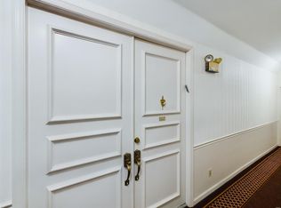 920 Guelbreth Ln APT 304, Saint Louis, MO