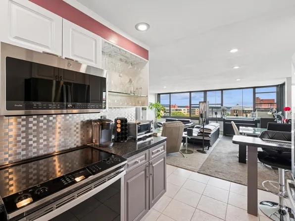 162-40 9th Avenue image 6 of 25