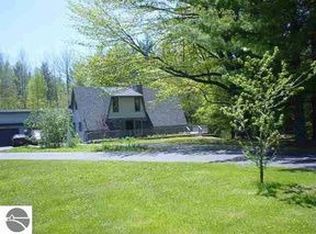 4949 Rau Rd, West Branch, MI 48661