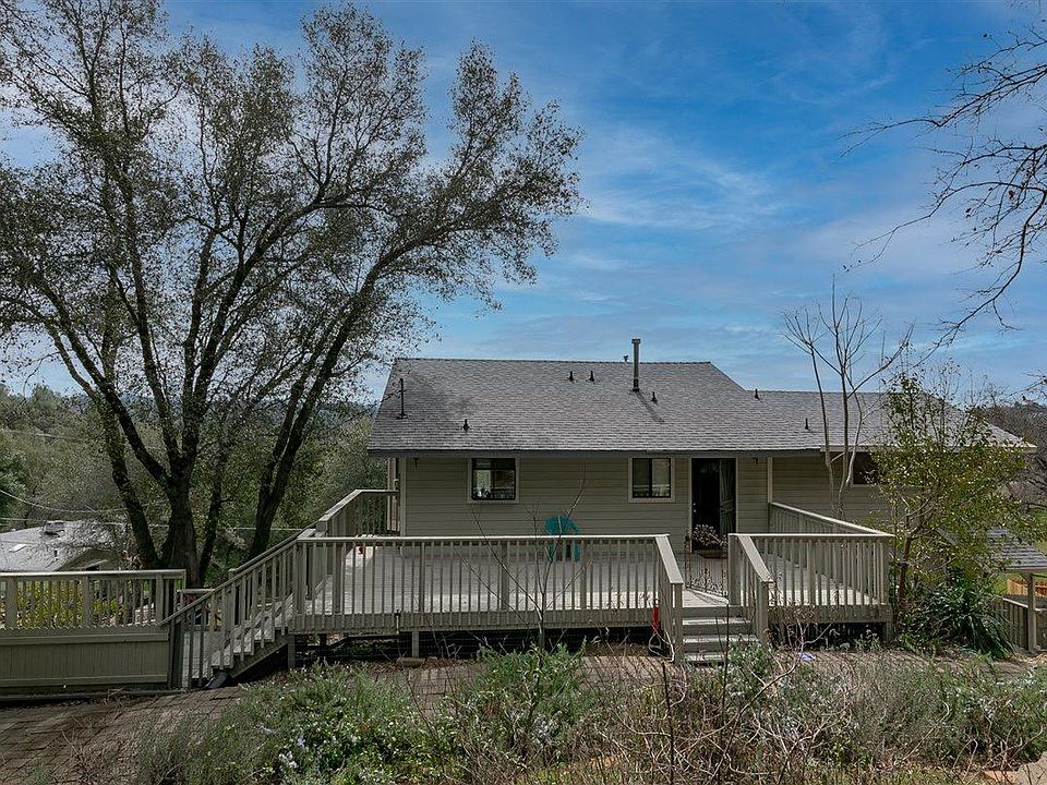 1st image of 3080 Twelve Oaks Ln