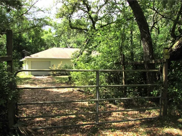 5974 W Oaklawn St, Homosassa, FL 34446