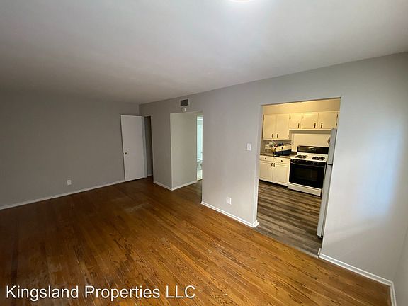 4th image of 309 Sigsbee Ave #B