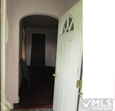 4-Entry.JPG