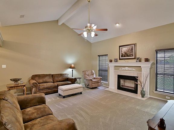 3rd image of 5234 Wagon Wheel Ave