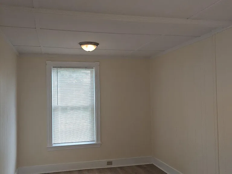 49 Grandview Ave — Photo 6