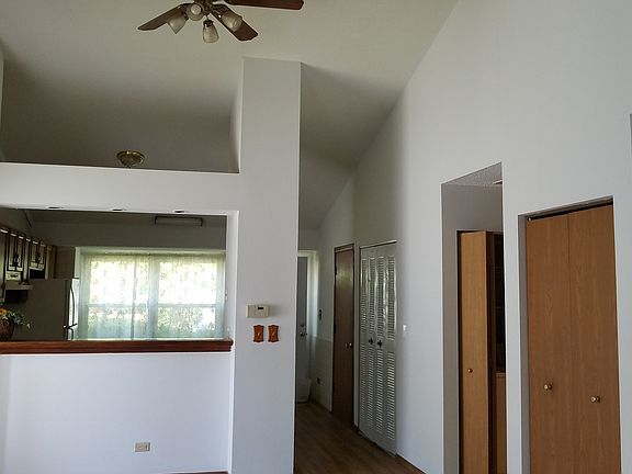 5th image of 2132 Brittany Ln