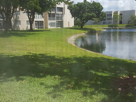 4th image of 5890 NW 64th Ave APT 106