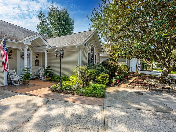 3rd image of 9077 Hadley Ct