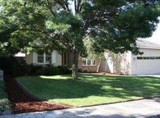 2482 Gardenbrook Ct, Medford, OR