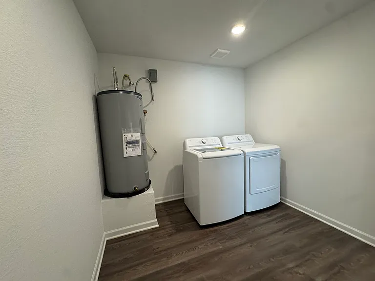 2800 Steamship Dr — Photo 31