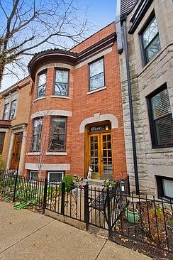 1st image of 3827 N Alta Vista Ter