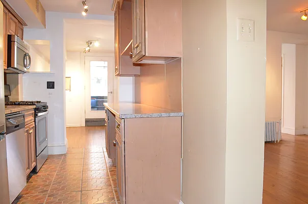 Rented by Brooklyn Landmark Real Estate | media 7