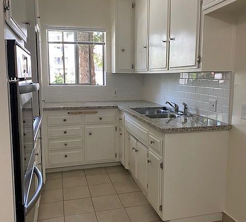 5th image of 1335 N Detroit St APT 101