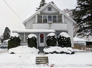 12 Hazelwood Ter, Pittsfield, MA 01201