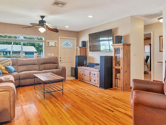 5th image of 4556 S Carthage Circle S