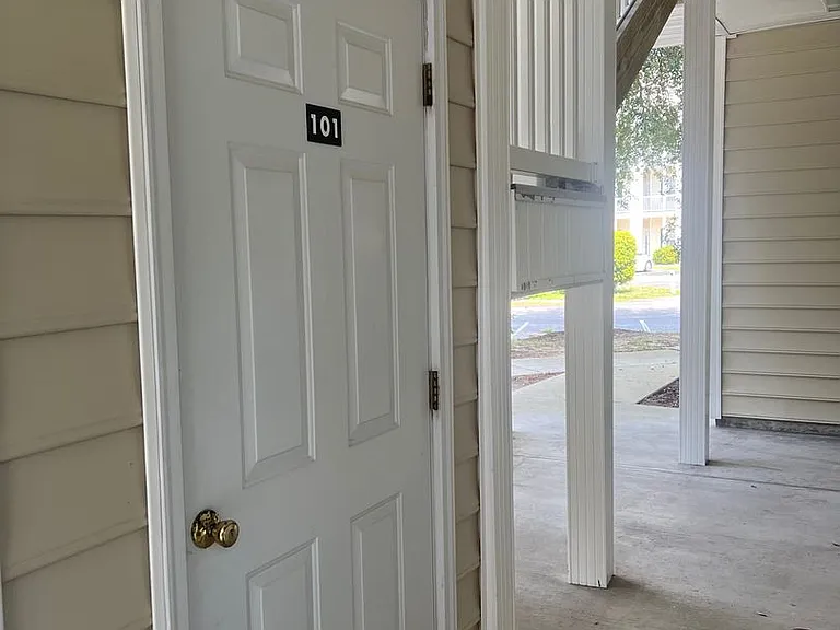 5090 Windsor Green Way #II-101 — Photo 24