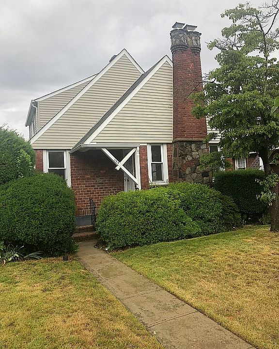 1st image of 753 Wesley St
