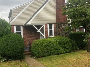 753 Wesley St, Baldwin, NY 11510