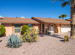 10414 W Harmont Dr, Peoria, AZ 85345