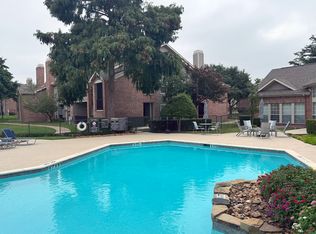 510 Indian Dr APT 527, Waxahachie, TX 75165