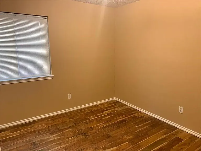 8617 Tamar Trl — Photo 3