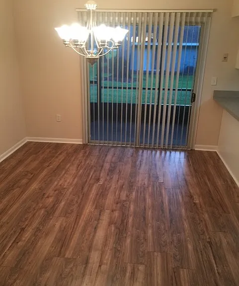 Dining & Porch