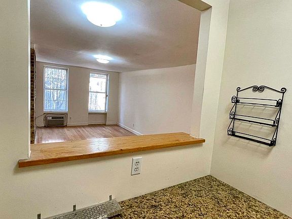 3rd image of 1105 1st Ave APT 12A