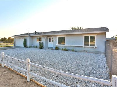 9565 5th Ave, Hesperia, CA, 92345