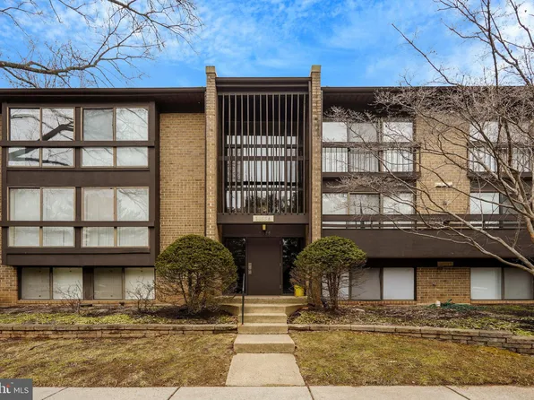 11556 Rolling Green Ct #15/300, Reston, VA 20191