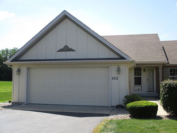 2nd image of 532 Olde Oak Ct