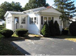 19 Linden Ave, Westbrook, CT 06498