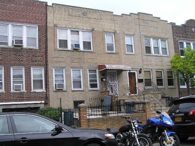1st image of 2354 35th St