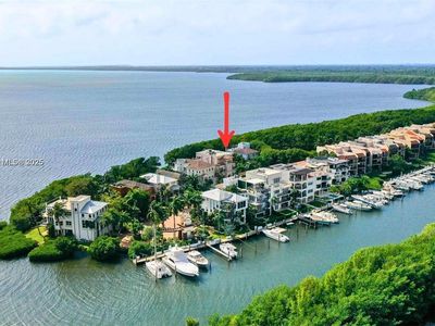 5863 Paradise Point Dr, Palmetto Bay, FL, 33157