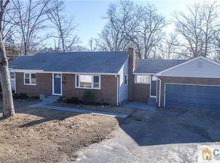 31 Lettau Dr, Spotswood, NJ