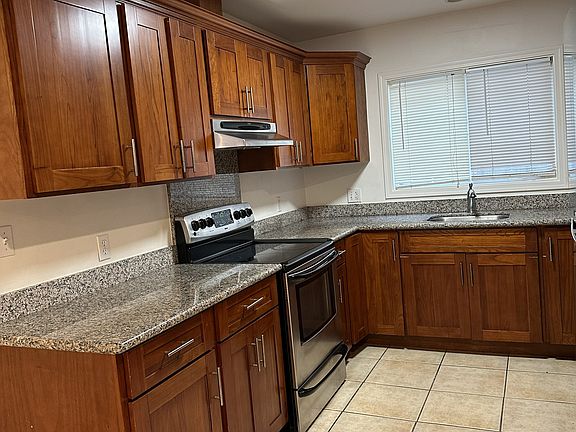 3rd image of 1432 Heulu St