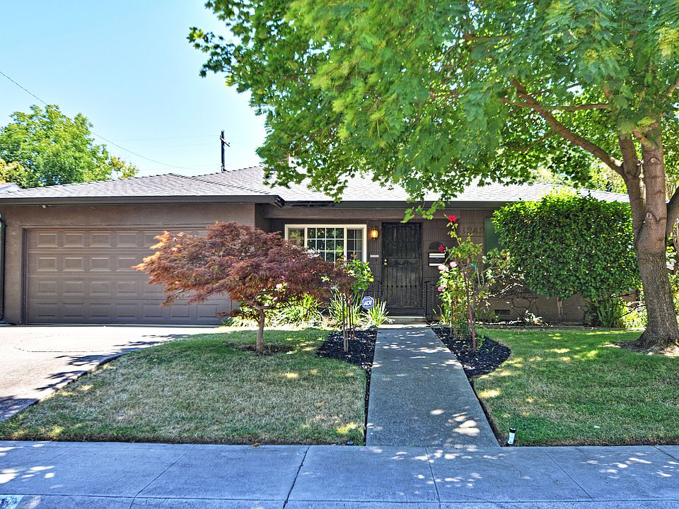 1st image of 1242 W Sheridan Way