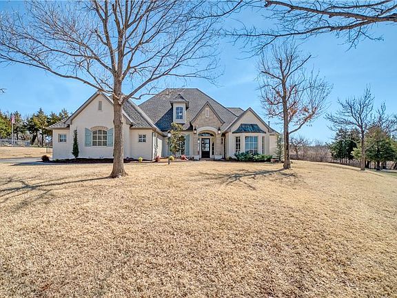 2nd image of 21872 Water Oak Cir