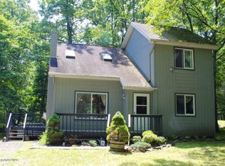 4105 White Birch Dr, East Stroudsburg, PA 18302