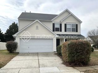 6535 Centerline Dr, Charlotte, NC 28278