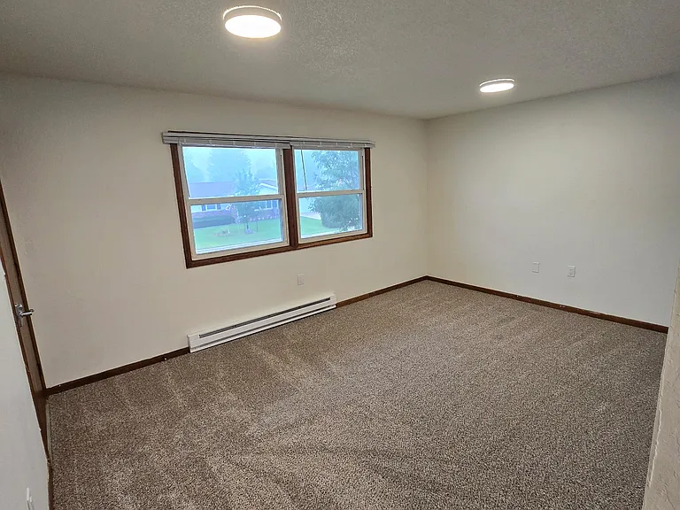 616 S Clinton St #3 — Photo 6