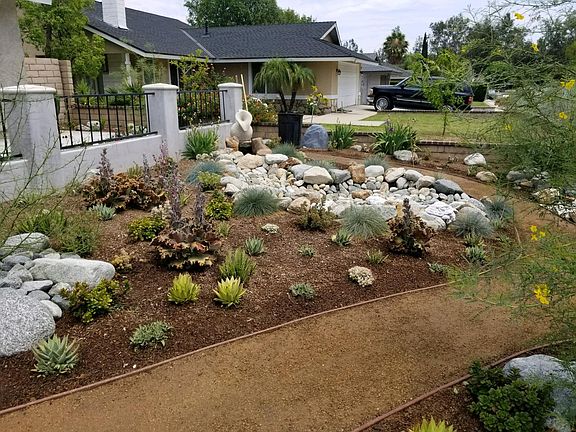 3rd image of 3924 Bayberry Dr