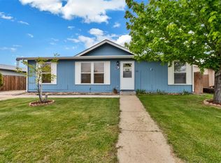 209 Willow Dr, Lochbuie, CO 80603