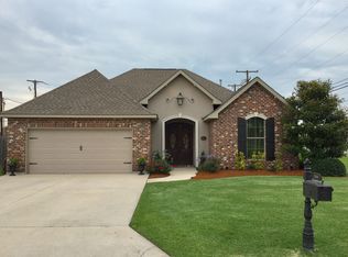 1866 George St, Lutcher, LA 70071