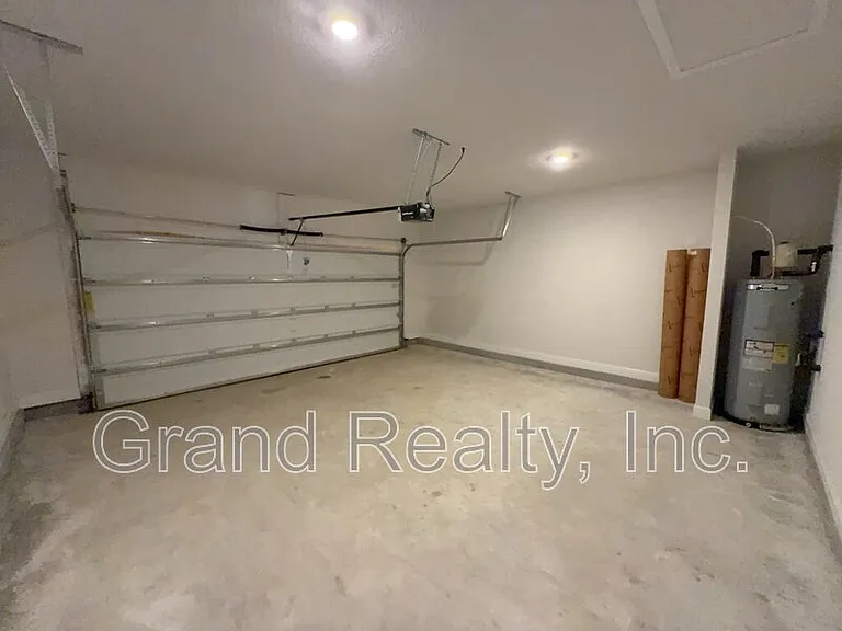 3757 Hawks Landing Cir — Photo 25