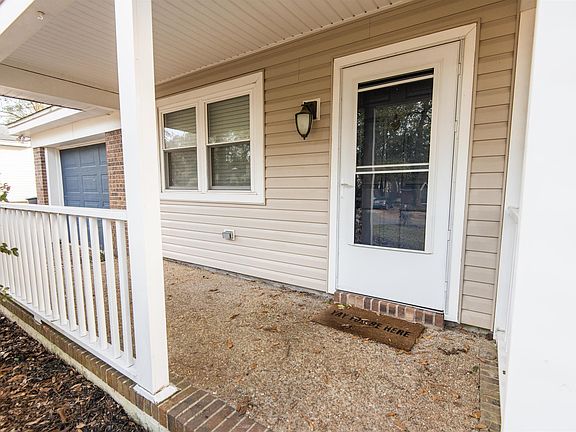 3rd image of 2717 Via Milano Ave