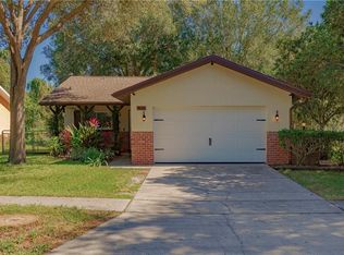 980 Wood St, Largo, FL 33770