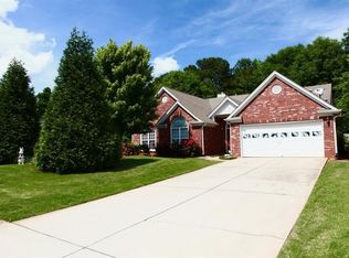 740 Cricket Hill Trl, Lawrenceville, GA 30044