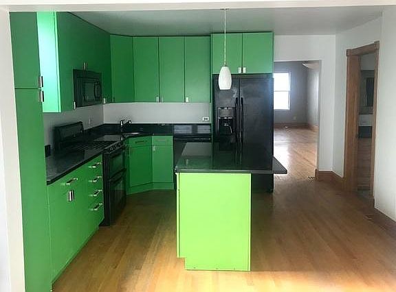 2nd image of 1743 N Rockwell St #0